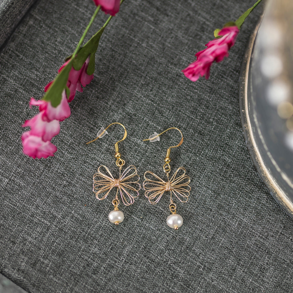 Coquette earrings - P's One-Stop Shop 