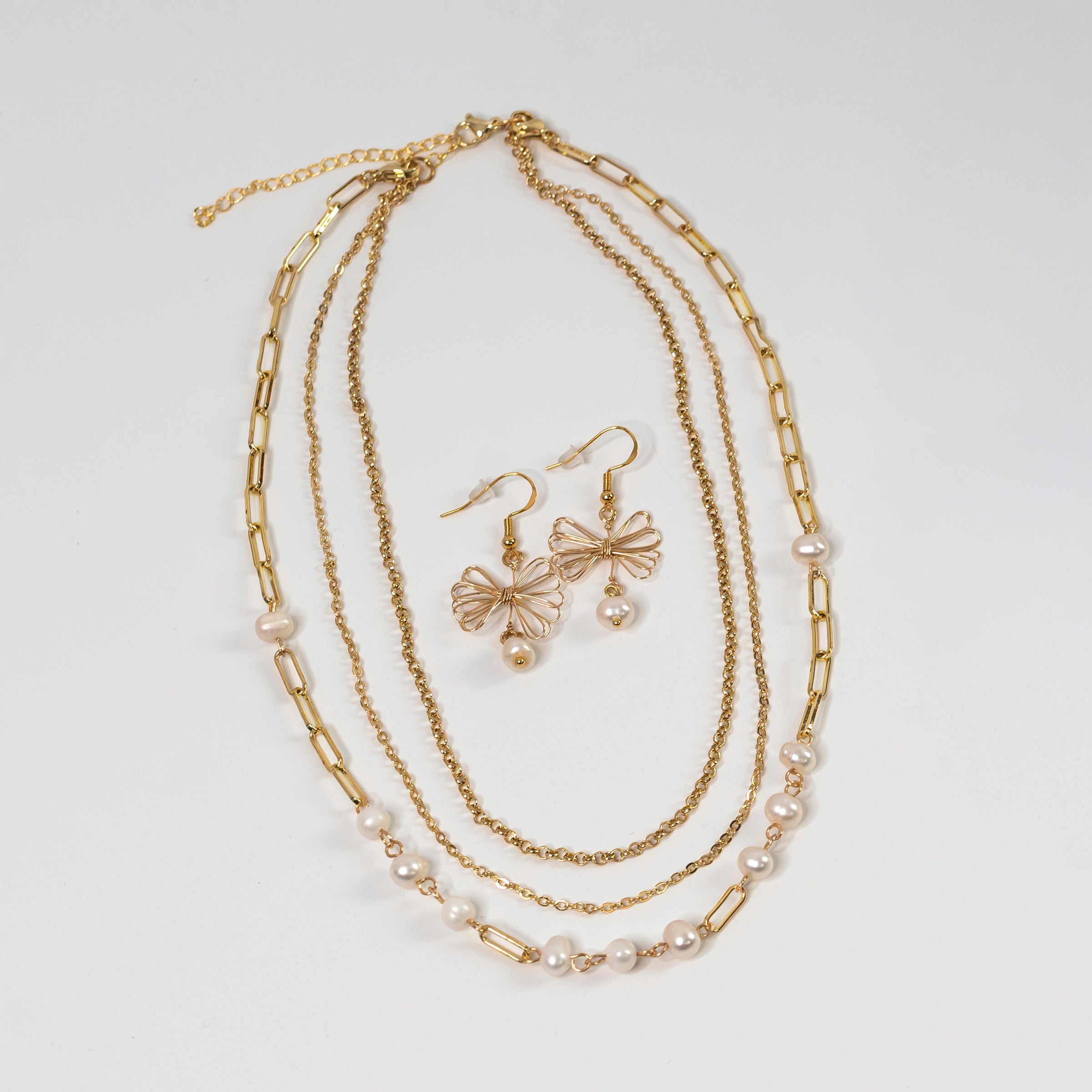 Coquette earrings - P's One-Stop Shop 