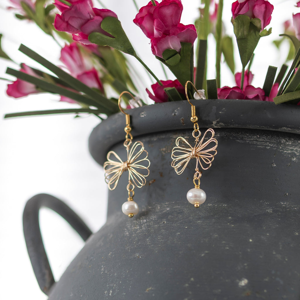 Coquette earrings - P's One-Stop Shop 
