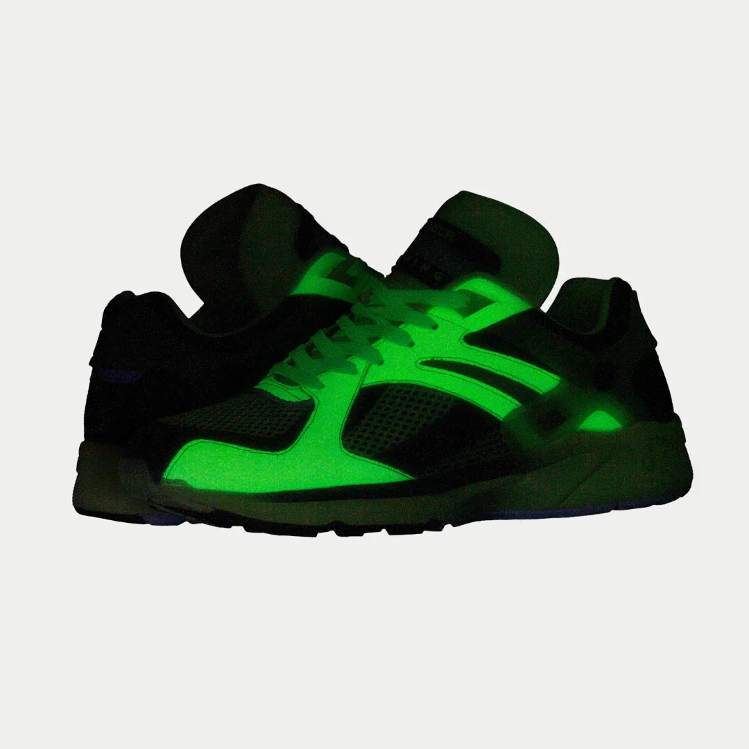 LA Gear Men's Catapult Light-Up x Glow Lowtop | Neon Yellow x Black - P's One-Stop Shop 