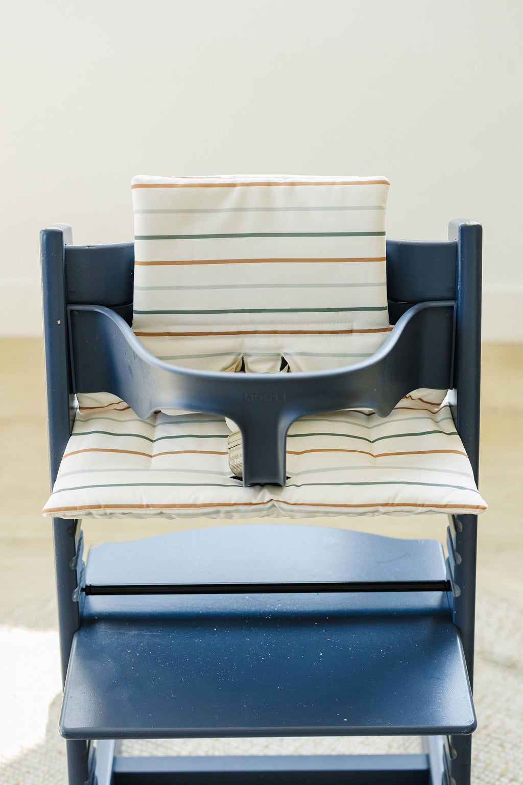 Multi Stripe Stokke Tripp Trapp Seat Cushion - Wipeable Cover - Baby Highchair Accessories - Neutral Stripes - P's One-Stop Shop 