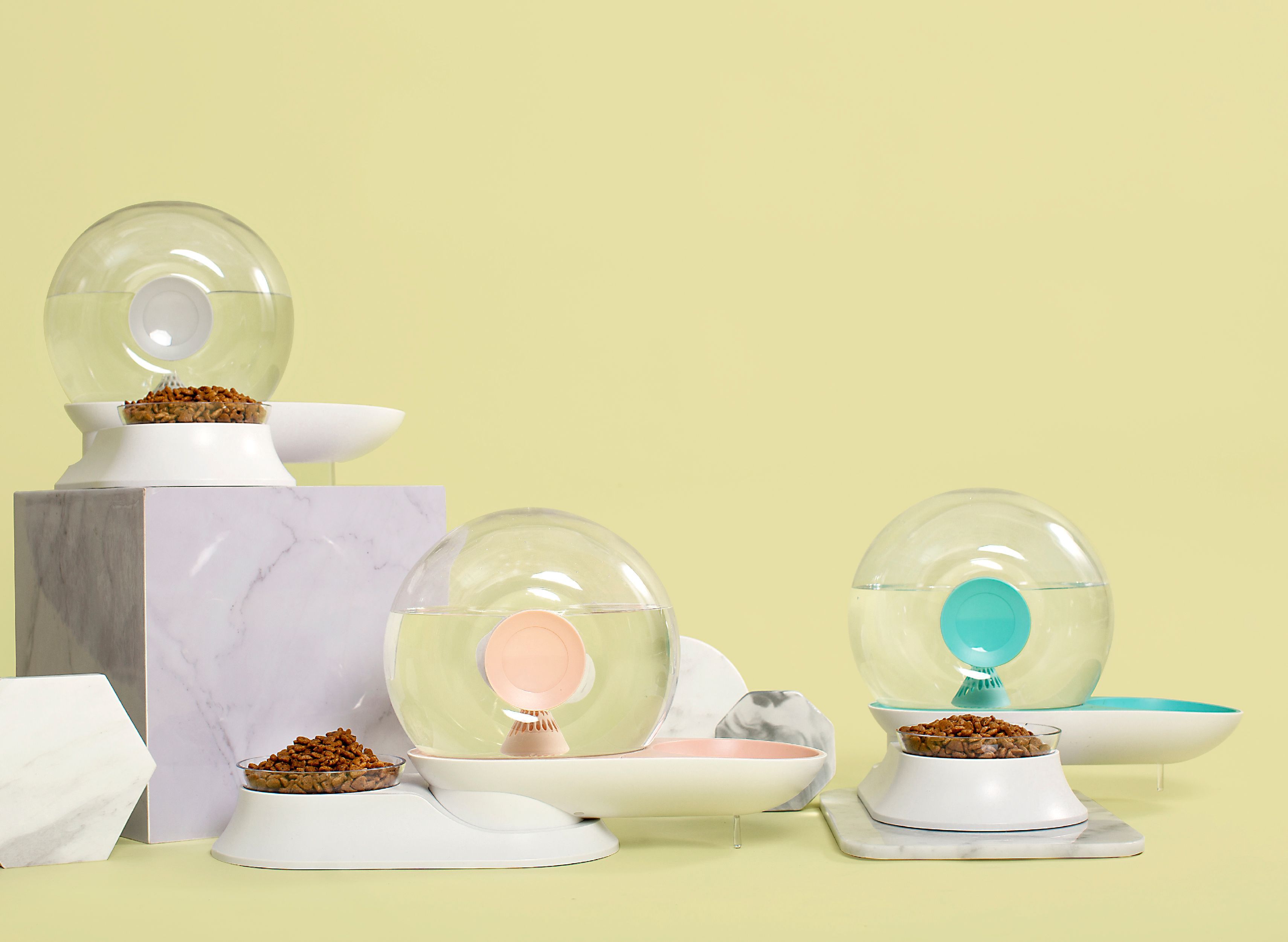 Pet Life ® 'Auto-Myst' Snail Shaped 2-in-1 Automated Gravity Pet Filtered Water Dispenser and Food Bowl - P's One-Stop Shop 