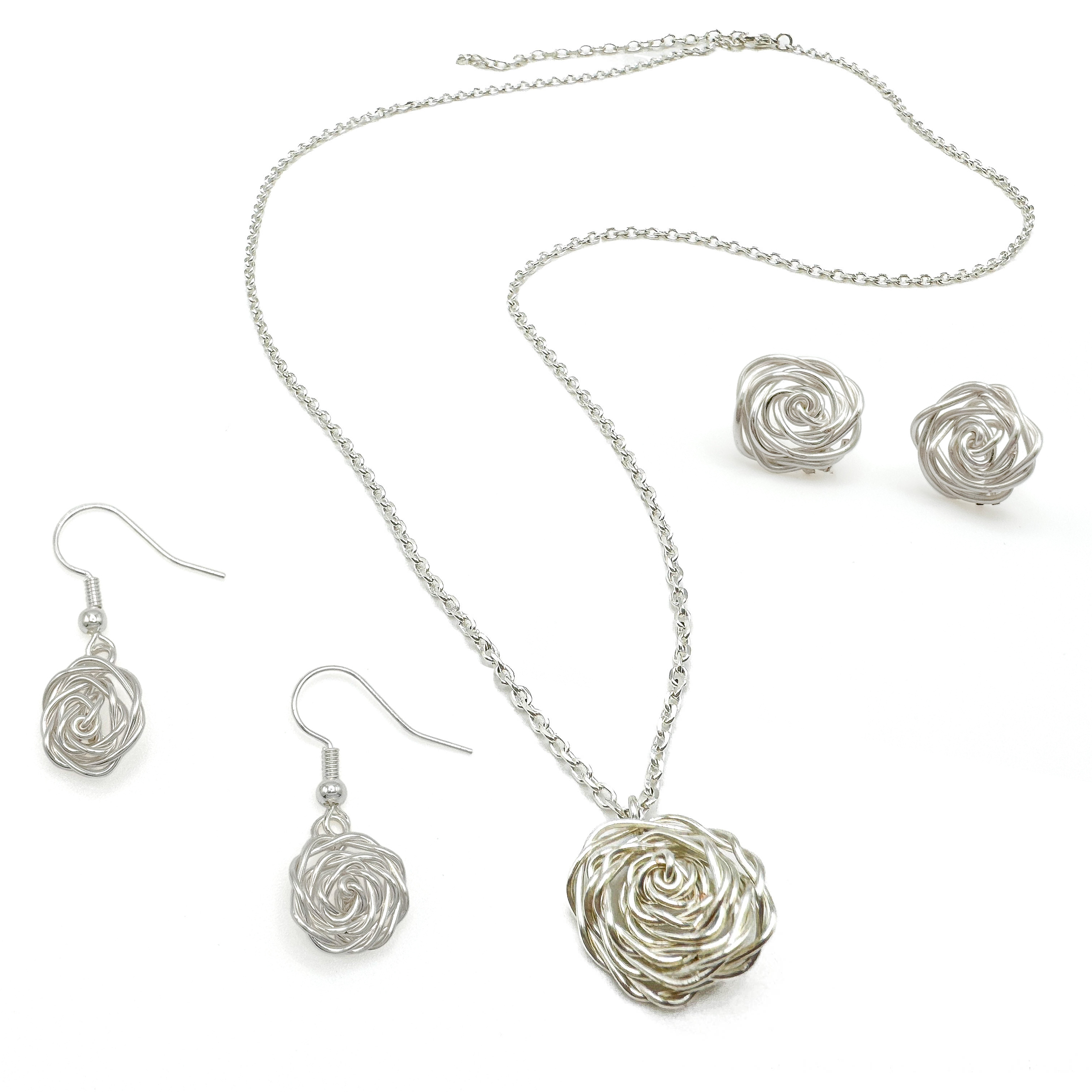 Rosette silver earrings - P's One-Stop Shop 
