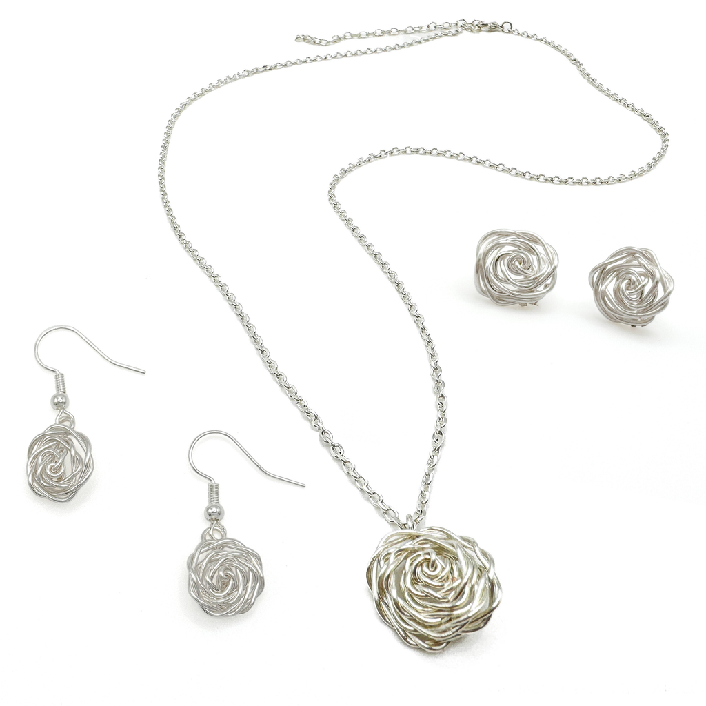 Rosette silver stud earrings - P's One-Stop Shop 