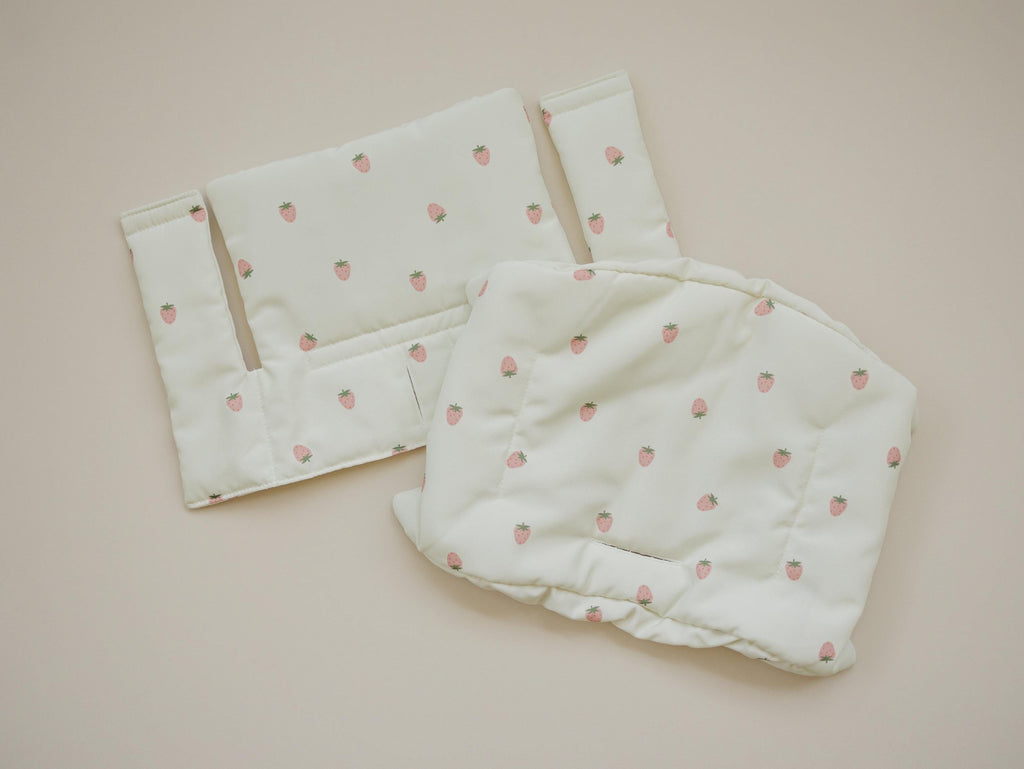 Strawberry Cushion for the Stokke Tripp Trapp Highchair - Wipeable Cover - Baby Highchair Accessories - Berry Print - P's One-Stop Shop 