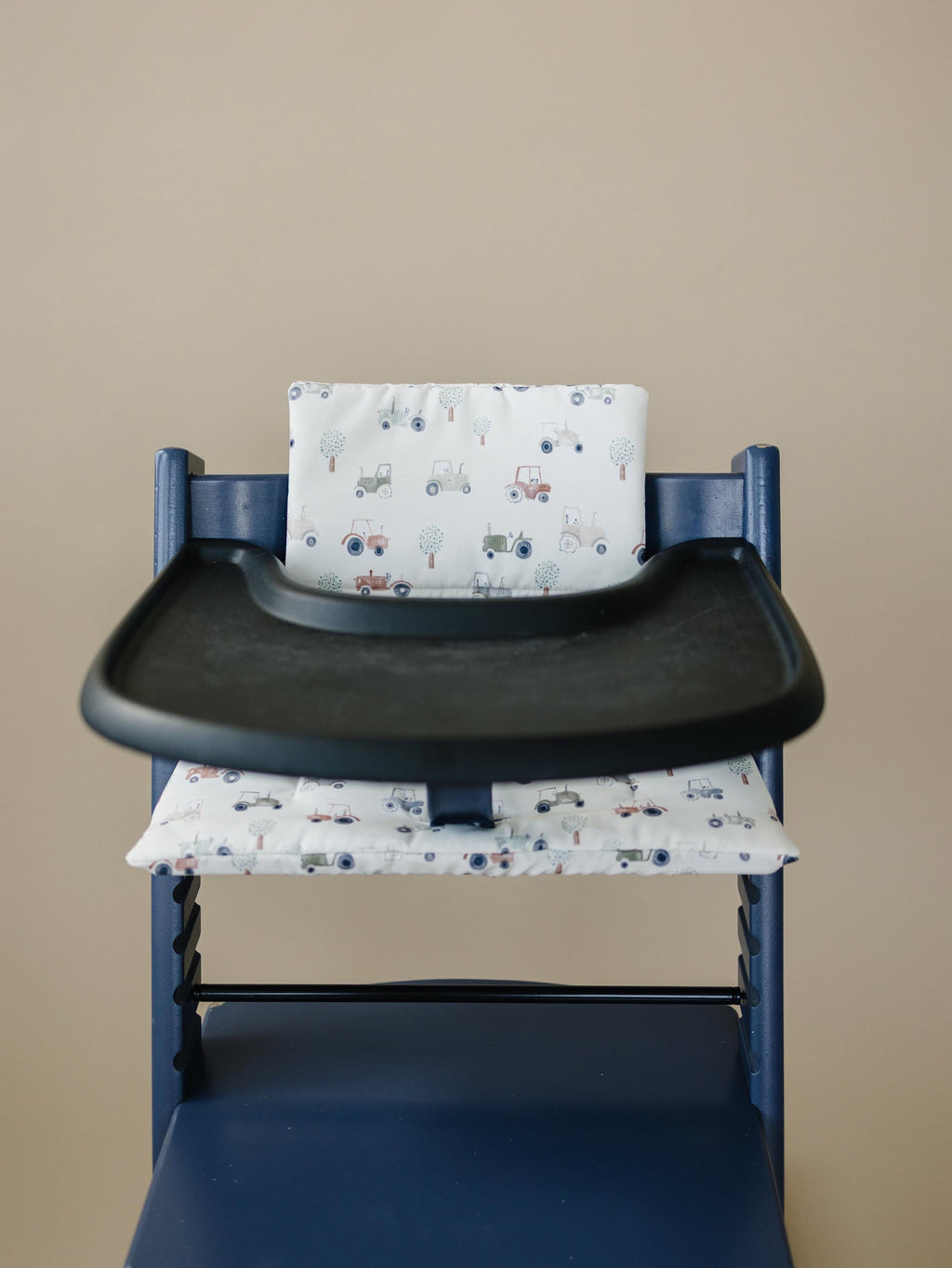 Tiny Tractors Cushion for the Stokke Tripp Trapp Highchair - Wipeable Cover - Baby Highchair Accessories - P's One-Stop Shop 