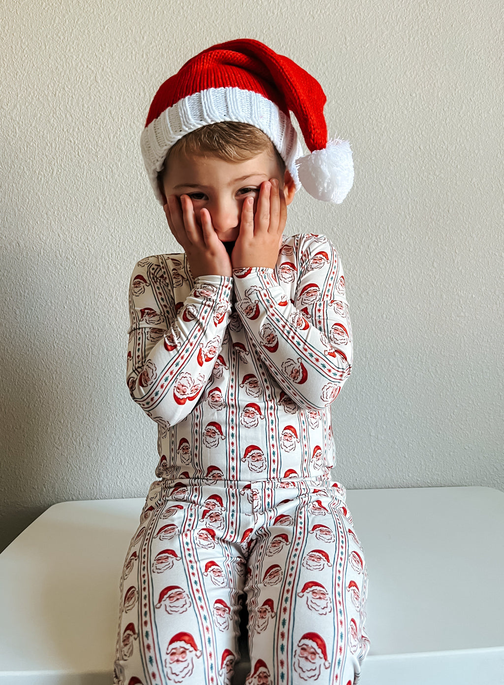 Vintage Santa Bamboo Christmas Pajamas - 2pc Set - P's One-Stop Shop 