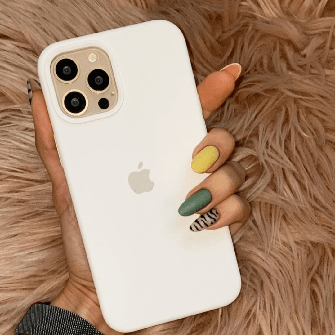 iPhone Silicone Case (White) - P's One-Stop Shop 